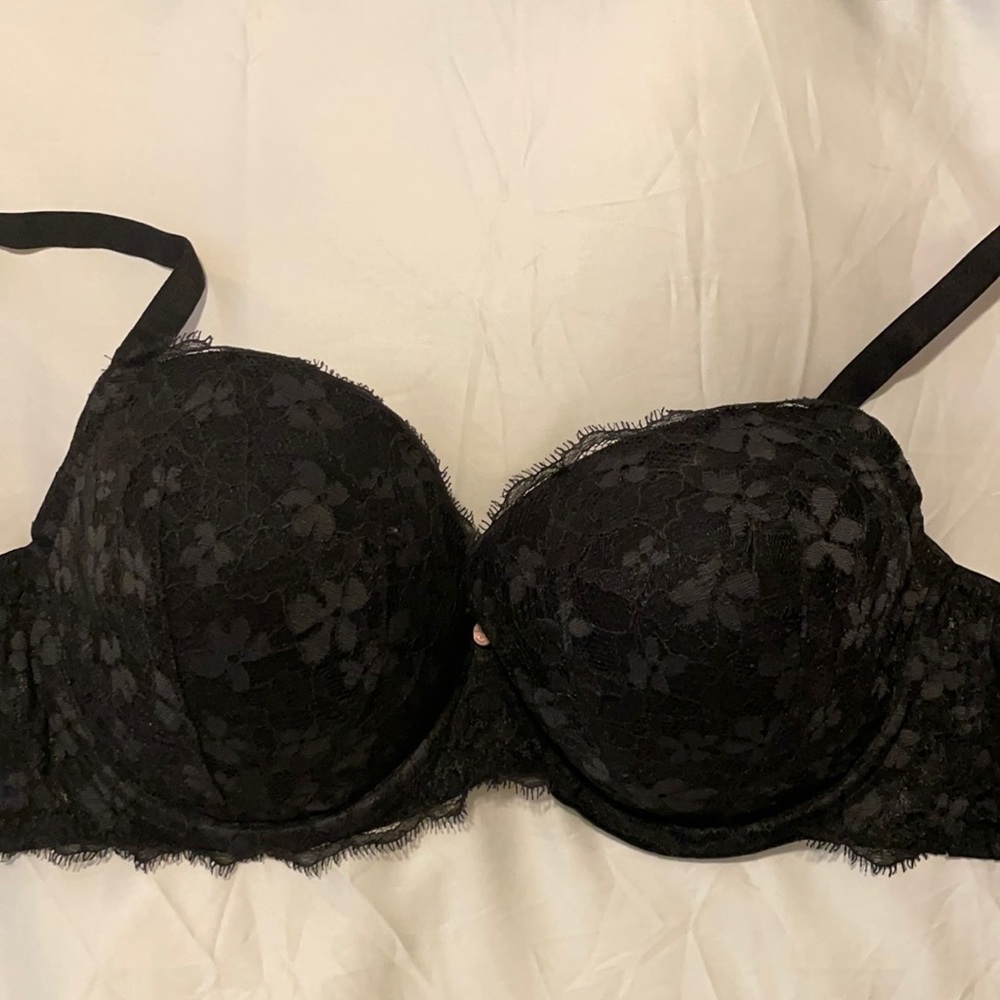 Victoria secret Black Bra 34DDD